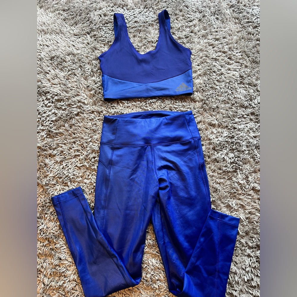 Adidas Blue workout set, size small. Never been worn.